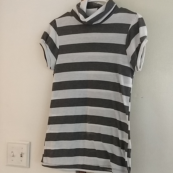 Turtleneck shirt - Picture 1 of 1